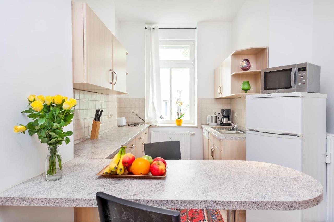 Apartment Pette C40 เบอร์ลิน ภายนอก รูปภาพ
