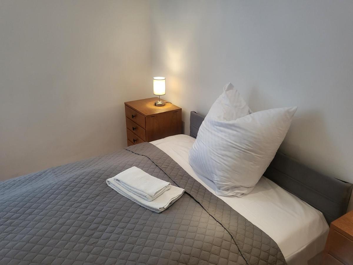 Apartment Pette C40 เบอร์ลิน ภายนอก รูปภาพ